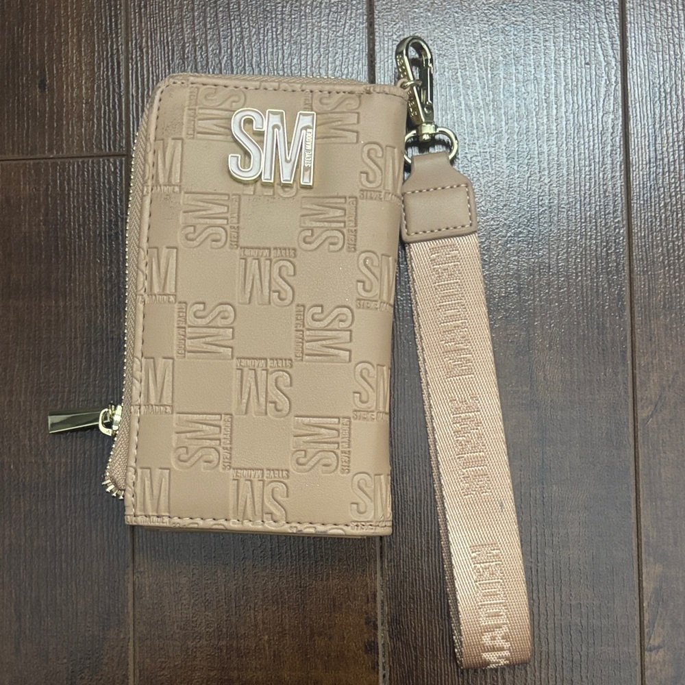 Steve Madden Neutral Beige Wristlet Card Case with Strap